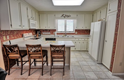 Seven Devils Ski Chalet | Sunrise Over Seven Devils-Open for Bookings! Hot Tub, Pool Table, WIFI