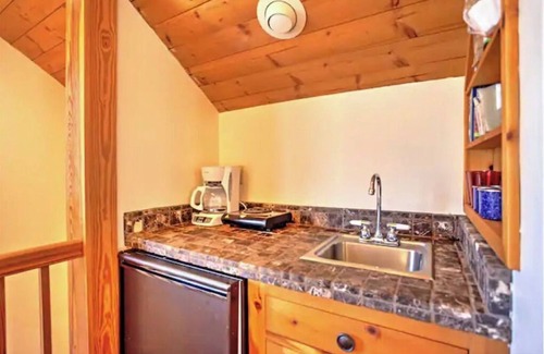 Three Rivers Cabin | Sunrise Pond Loft
