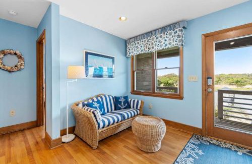 Pawleys Island House | Sunrise to Sunset Oceanfront Home with Creek Dock