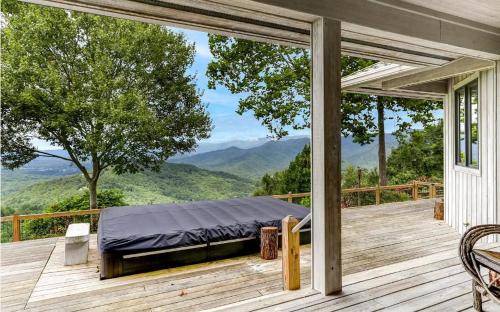 Hayesville House | Sunrise to Sunset
