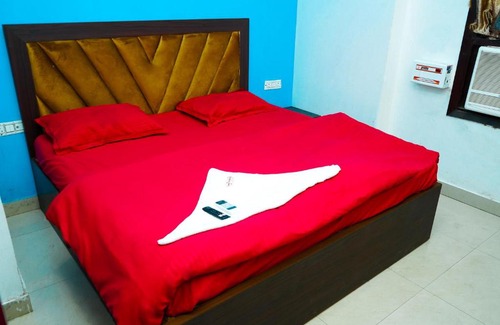 Chhatarpur Hotel | Sunrise Villa Chattarpur