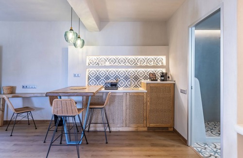 Skopelos Apartment | Sunrise Village