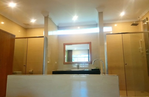 Daem Thkov Hotel | Sunrise Vuth Resort