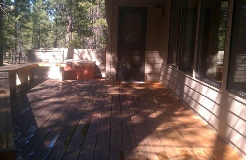 Mountain Village East House | Sunriver Home, 3BR/2BA, Hot Tub, Bikes * Unlimited SHARC Swim Passes