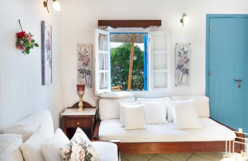 Agios Prokopios Apartment | Sunrock Suites - Villa Jasmine