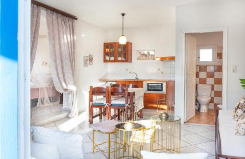 Agios Prokopios Apartment | Sunrock Suites - Villa Jasmine
