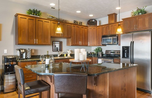 Quincy Condo | Sunserra at Crescent Bar - on Golf Course - Amazing Columbia River views