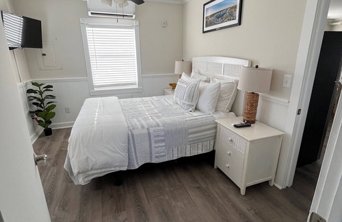 Marathon Resort | Sunset - 1 Bedroom/1 Bath Villa Sleeps 2 located at Safe Harbor Marathon Marina