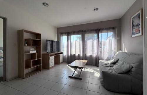 Aytre Apartment | Sunset Aparthotel Kiwi Residence