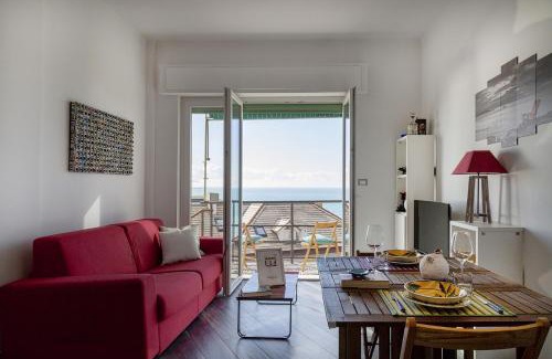 Bogliasco Apartment | Sunset Apartment above the sea by Wonderful Italy