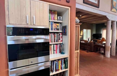 Eldorado at Santa Fe House | Sunset Art House! 3 bed/3 bath with Grand Piano