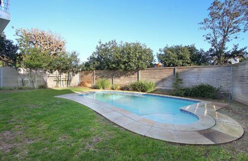Sunset Beach House | Sunset at Granula
