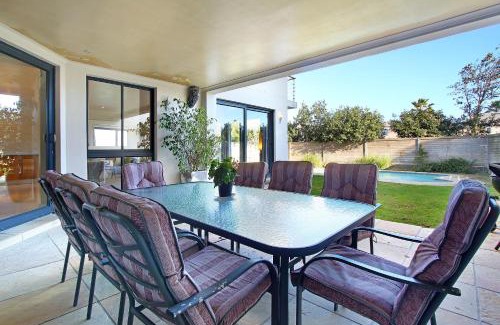 Sunset Beach House | Sunset at Granula