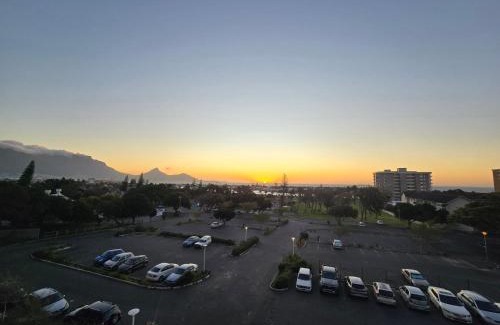 Milnerton Apartment | Sunset at Keys