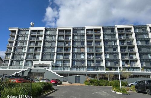 Milnerton Apartment | Sunset at Keys