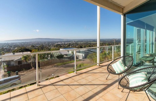 Dromana House | Sunset Beach
