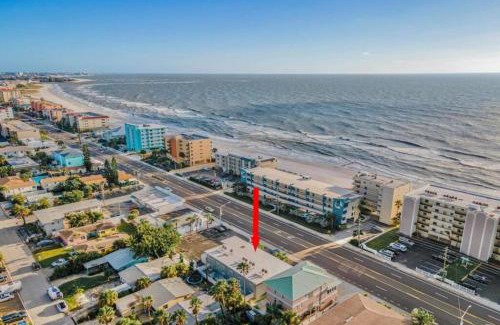 Madeira Beach Apartment | Sunset Beach Suites #5 - Under New Management! Pet Friendly and Steps to the Beach!