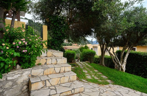 Glyfada Villa | Sunset Bliss Seaside Villa Corfuescapes