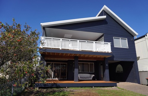 Currarong House | Sunset Blue - Currarong Beach House - 3 bedroom + bunk room. Perfect location