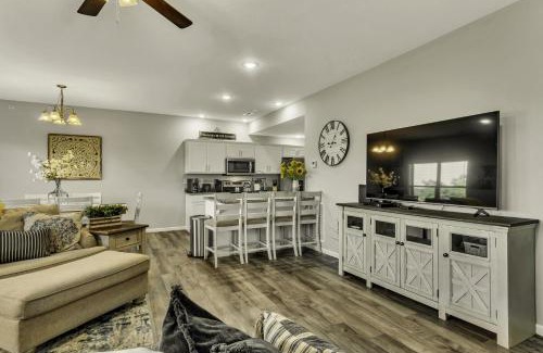 Branson West Apartment | Sunset Bunker condo