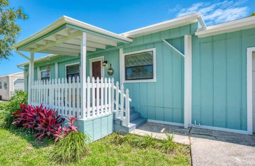 Butler Beach House | Sunset Canal Cottage