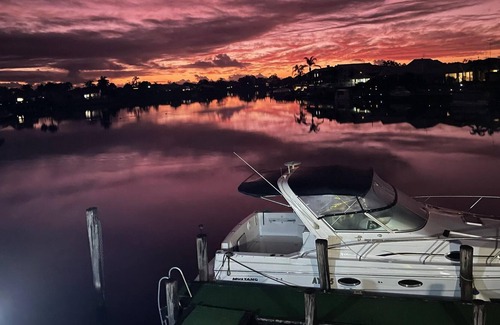 South Yunderup House | Sunset Canal Views Resort