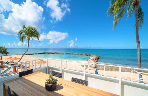 Seven Mile Beach Apartment | Sunset Cove # 201