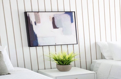 Seven Mile Beach Apartment | Sunset Cove # 201