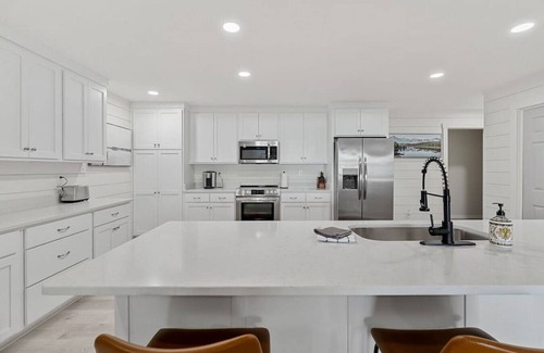 Winchester House | Sunset Cove- Lake Home, Dock, Fire Pit, Hot Tub, Game Room, Etc