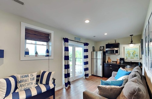Dandridge Cabin | Sunset Cove