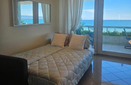 Perea Apartment | Sunset Cruise