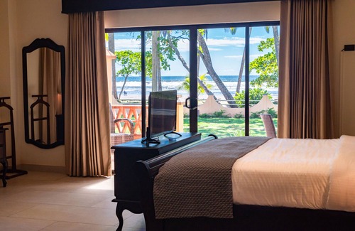 Esterillos Este Hotel | Sunset Del Mar Resort