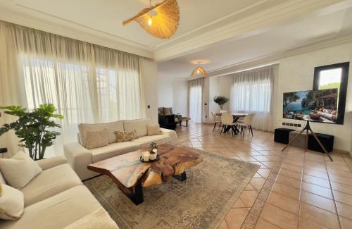 Harhoura Apartment | Sunset escape by the sea