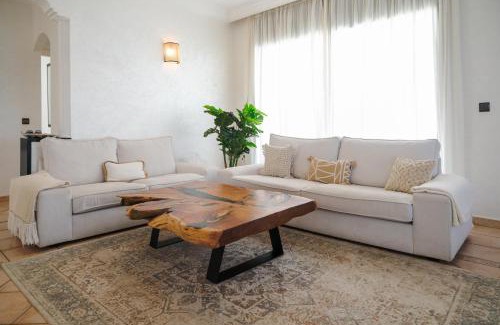 Harhoura Apartment | Sunset escape by the sea