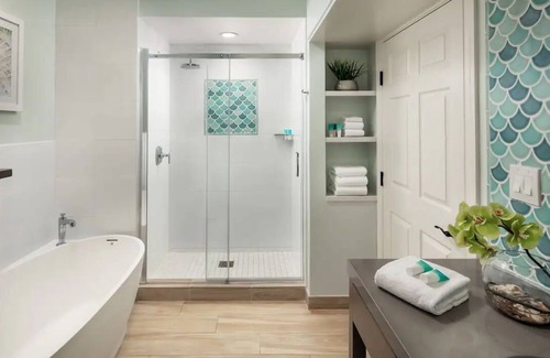 Truman Annex Resort | Sunset Harbor Resort in Key West-Hemingway Days 2 BR-week of July 19-25, 2026