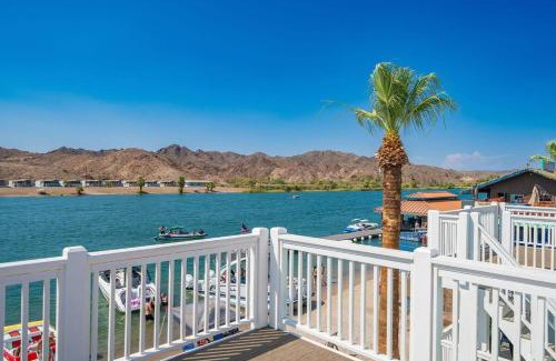 Parker Strip House | Sunset Hideaway, Front Row at Roadrunner Resort