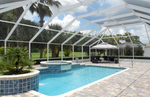 Inverness House | Sunset Hideaway Villa Louise by RedAwning