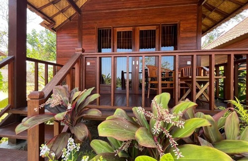 Mushroom Bay Villa | Sunset Hill Lembongan