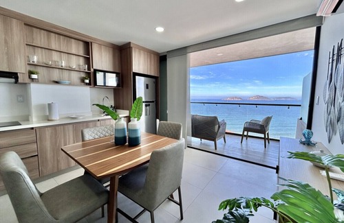 Balcones de Loma Linda Apartment | Sunset hills Apartments
