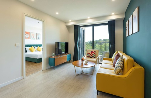 An Thoi Apartment | Sunset Hillside Condotel
