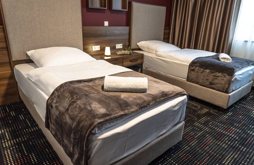 Kelsterbach Hotel | Sunset Hotel