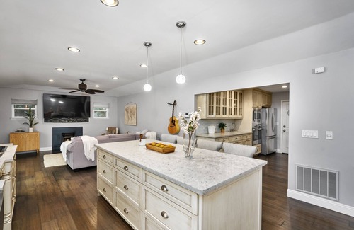 Newcastle House | Sunset House - Pool, Hot Tub, Game Room & Fire Pit