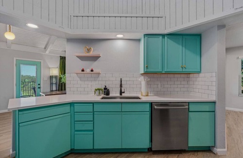 Lago Vista House | Sunset Lake Travis Views, Luxe 12-Person Retreat Near Wineries & Trails