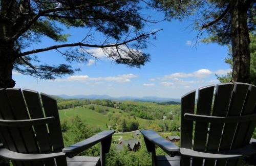 Boone House | Sunset Lodge