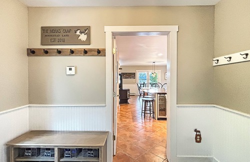 Greenville House | Sunset Lodge (Waterfront on Moosehead Lake with Breathtaking Views!)