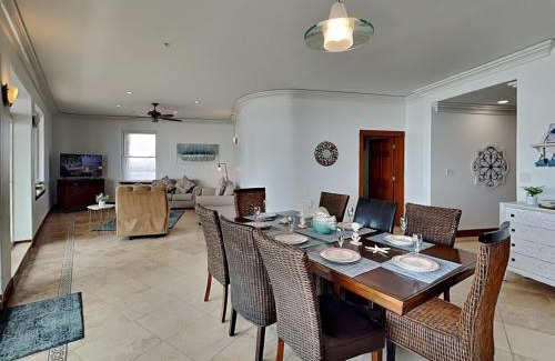 San Jacinto Apartment | Sunset On The Seawall 1