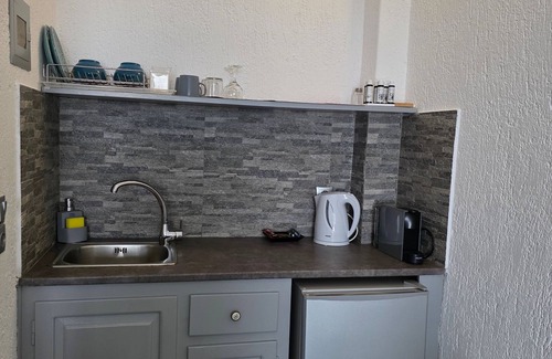 Finikia Apartment | Sunset Paradise Oia