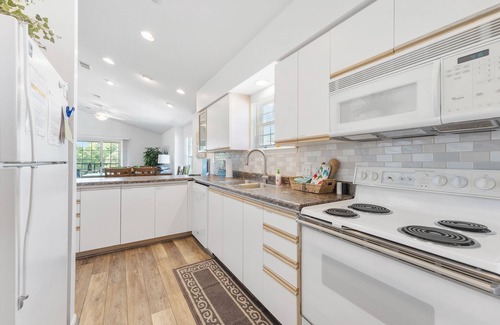 Branson Condo | Sunset Penthouse 2 Bedroom Condo by RedAwning