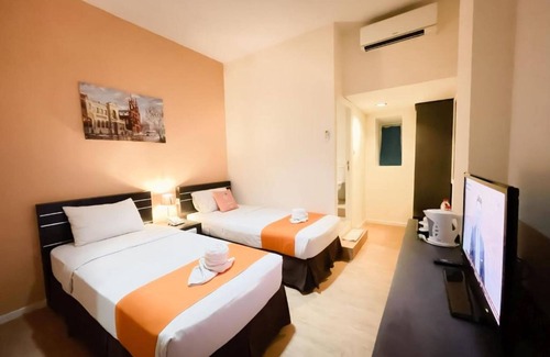 Sunset Road Hotel | Sunset Point Hotel Seminyak