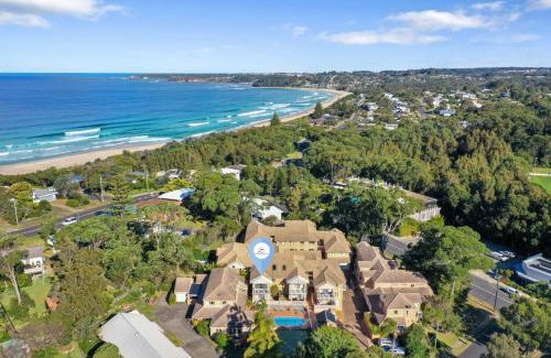 Mollymook Beach Apartment | Sunset Poolside - Stay 3, Pay 2 - Spring Specials!